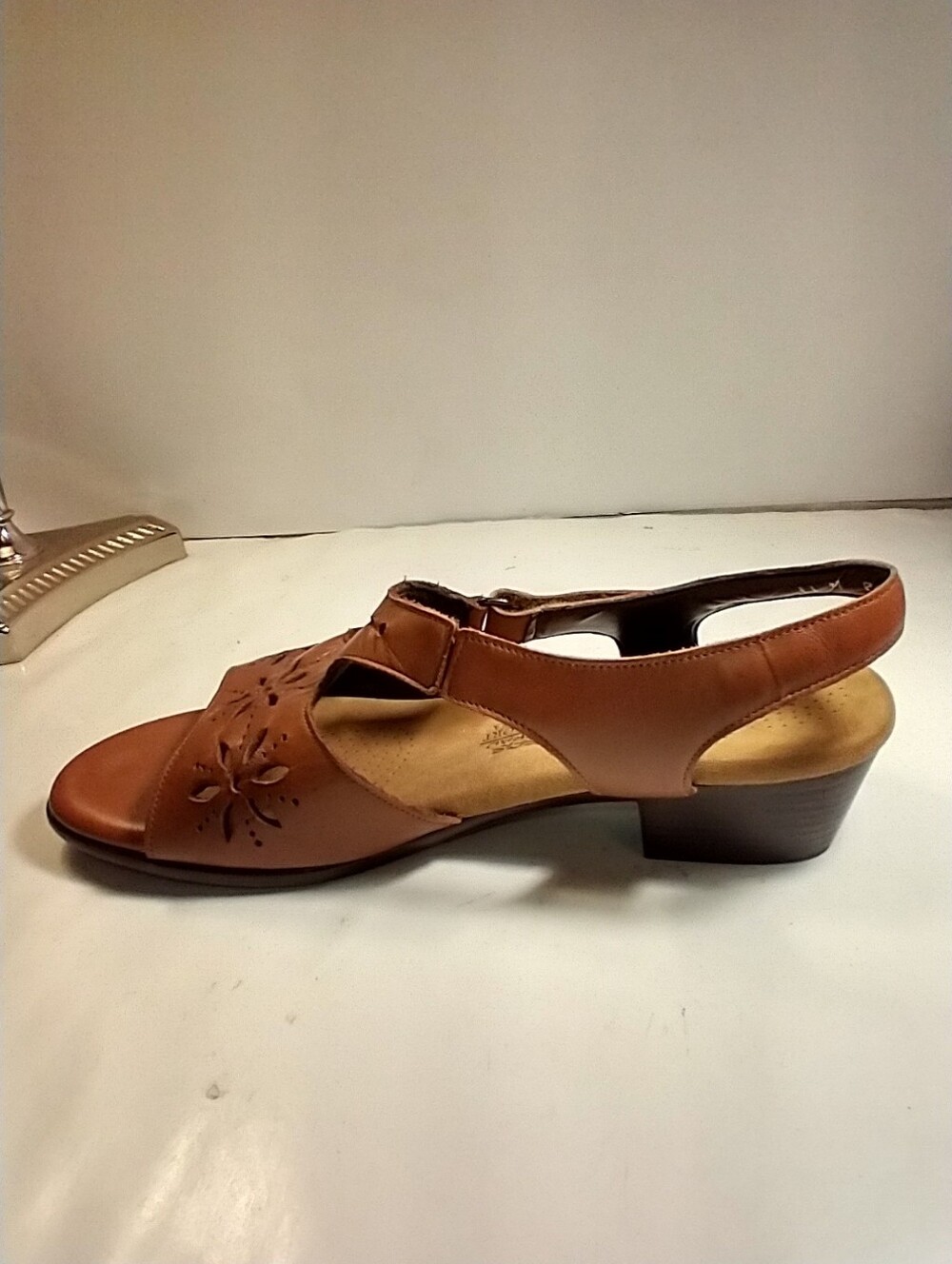 SAS Sunburst Tripad Comfort Chestnut Heel Strap Sandals Women's sz 11M. - Picture 6 of 10